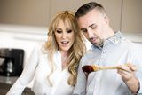 Трейси Линн Ливермор

Tracey Lynn Livermore

Брэнди Лав

Brandi Love